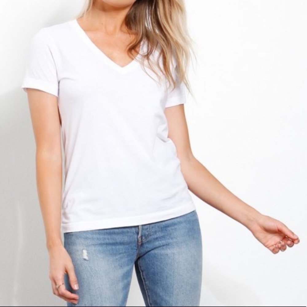 Three Dots Sunday V-Neck Tee